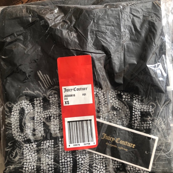 Juicy Couture Shirts ๐ - Picture 5 of 5